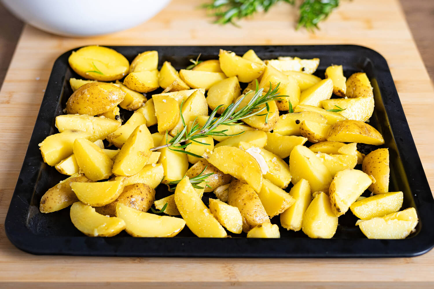 Einfache Rosmarinkartoffeln aus dem Backofen - Einfach Kartoffel